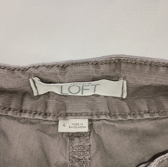 2/$30 LOFT Gray Shorts-(#1,394) - Picture 2 of 7